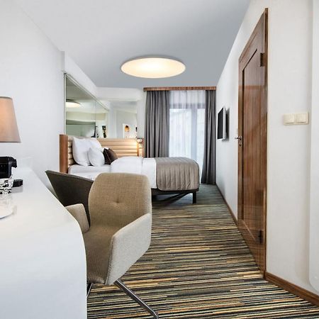 Leonardo Boutique Hotel Krakow City Center Exterior photo